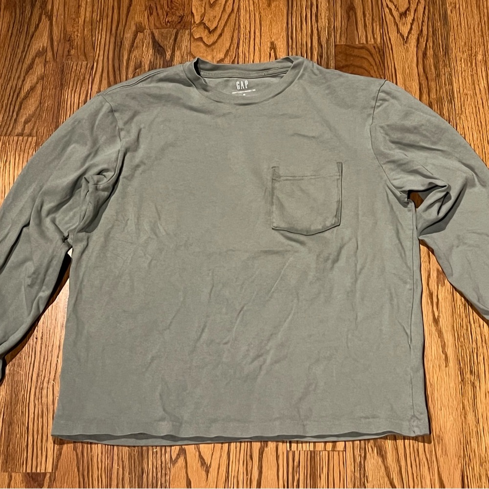 GAP Men's Long Sleeve Shirt
